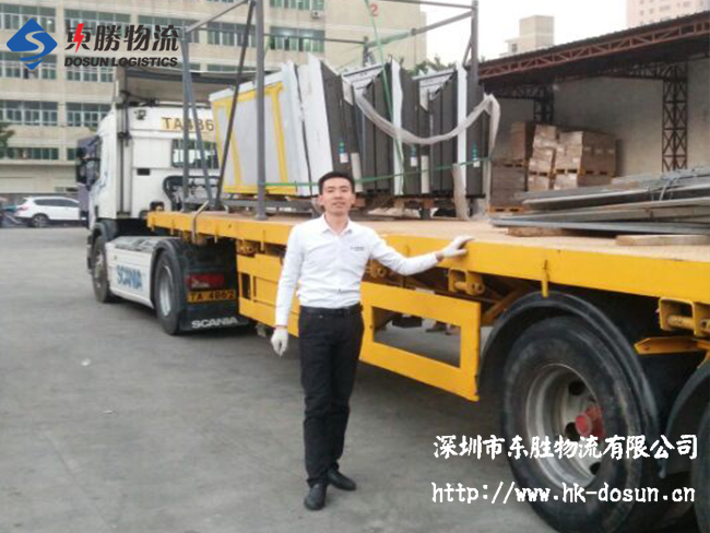 物流深圳到香港物流 15噸車專車運輸?shù)较愀?；深圳到香港物?香港深圳貨運運輸,深圳香港進(jìn)出口,深港物流專線,中港物流,東勝物流集團(tuán)-大件物流到香港