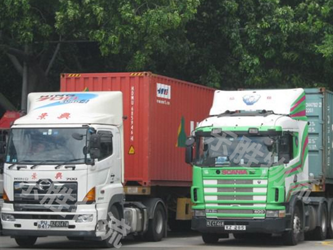 中港物流跟中港快遞之間有什么不同？東勝物流；深圳到香港物流,香港物流專線,深圳香港進出口,中港物流,香港深圳貨運運輸-深圳市東勝物流有限公司