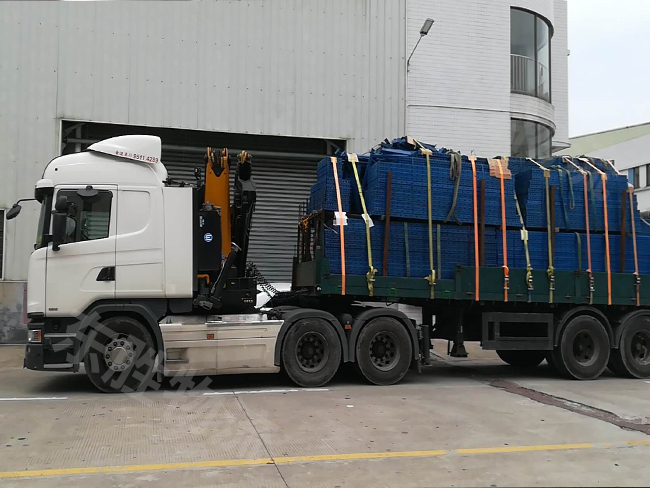 中小物流企業(yè)如何突出重圍？深圳到香港物流,香港物流專(zhuān)線(xiàn),深圳香港進(jìn)出口,中港物流,香港深圳貨運(yùn)運(yùn)輸_深圳市東勝物流有限公司