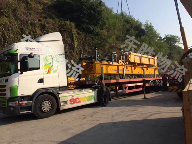 深圳到香港物流；大件運(yùn)輸有哪些注意事項(xiàng)；深圳到香港物流,香港物流專線,深圳香港進(jìn)出口,中港物流,香港深圳貨運(yùn)運(yùn)輸_深圳市東勝物流有限公司