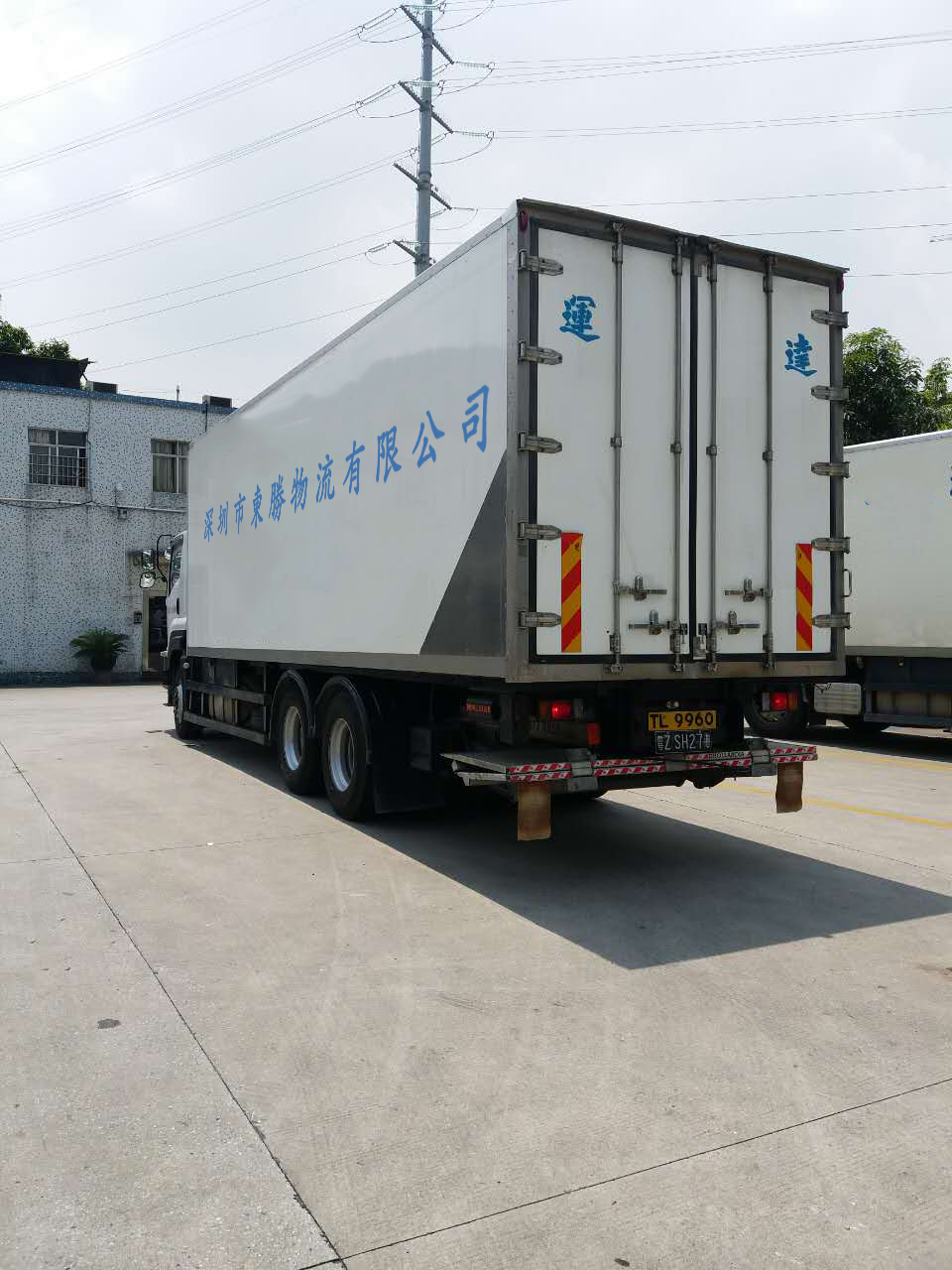 香港冷藏車(chē)，香港冷凍車(chē)物流，香港冷凍柜運(yùn)輸專線；深圳到香港物流