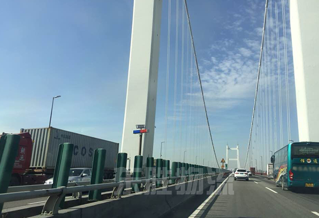 中港物流倉(cāng)儲(chǔ)配送效率如何提高？深圳到香港物流-香港物流專(zhuān)線-中港貨運(yùn)物流運(yùn)輸專(zhuān)線-佛山到香港物流專(zhuān)線-一般貿(mào)易進(jìn)出口報(bào)關(guān)代理-倉(cāng)儲(chǔ)配送-深圳市東勝物流有限公司