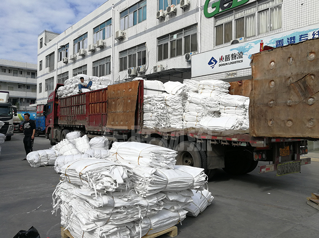 香港到深圳包稅進(jìn)口；深圳到香港物流-香港物流專(zhuān)線-中港貨運(yùn)物流運(yùn)輸專(zhuān)線-佛山到香港物流專(zhuān)線-一般貿(mào)易進(jìn)出口報(bào)關(guān)代理-倉(cāng)儲(chǔ)配送-深圳市東勝物流有限公司