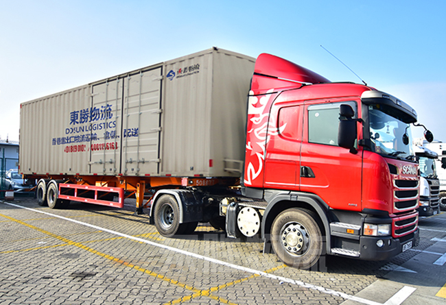 中港物流有什么運(yùn)輸方式？深圳到香港物流-香港物流專線-中港貨運(yùn)物流運(yùn)輸專線-佛山到香港物流專線-一般貿(mào)易進(jìn)出口報(bào)關(guān)代理-倉(cāng)儲(chǔ)配送-深圳市東勝物流有限公司