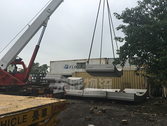 深圳出口物流；陸運(yùn)運(yùn)輸行業(yè)的特點(diǎn)及作用；澳門物流-進(jìn)口報(bào)關(guān)公司-香港進(jìn)口清關(guān)公司-深圳市東勝物流有限公司