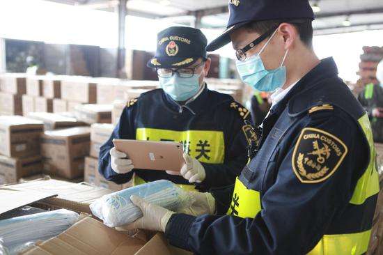 放棄幻想，出口防疫物資海關(guān)嚴查；