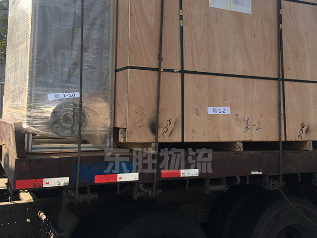 大型變壓器運(yùn)輸?shù)较愀郯咐?，廣州到香港貨運(yùn)變壓器案例圖