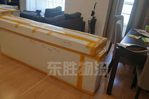 佛山到香港貨運(yùn)專線；承接各類家具商品材料運(yùn)輸?shù)较愀郯咐龍D